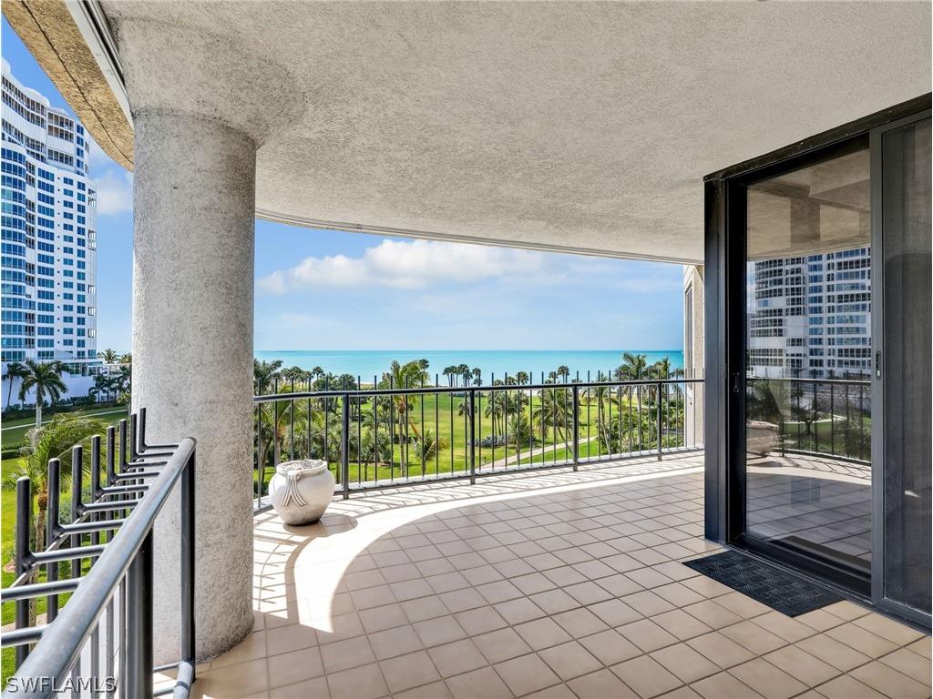 4251 Gulf Shore Boulevard N #6C Naples FL 34103 226009376 image24