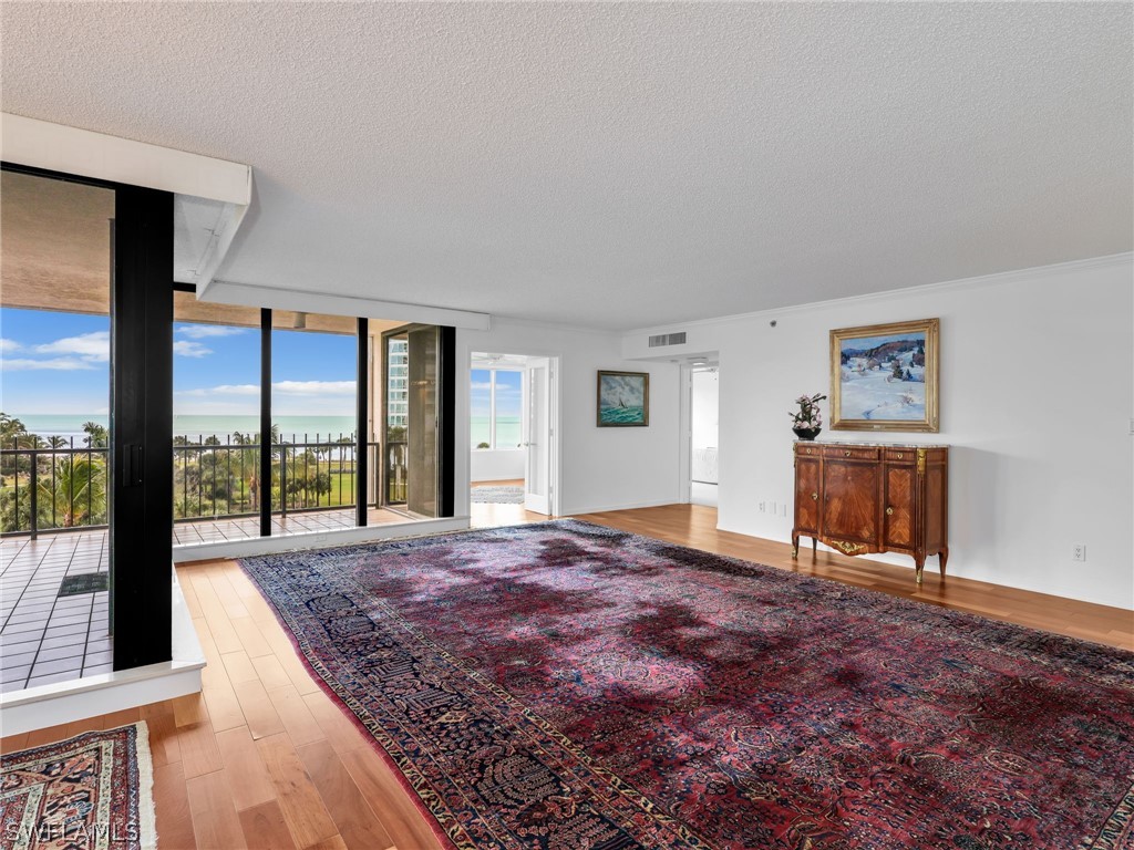 4251 Gulf Shore Boulevard N #6C Naples FL 34103 226009376 image8