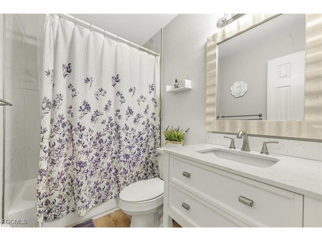 4251 Island Circle #7 Fort Myers FL 33919 2026000122 image17