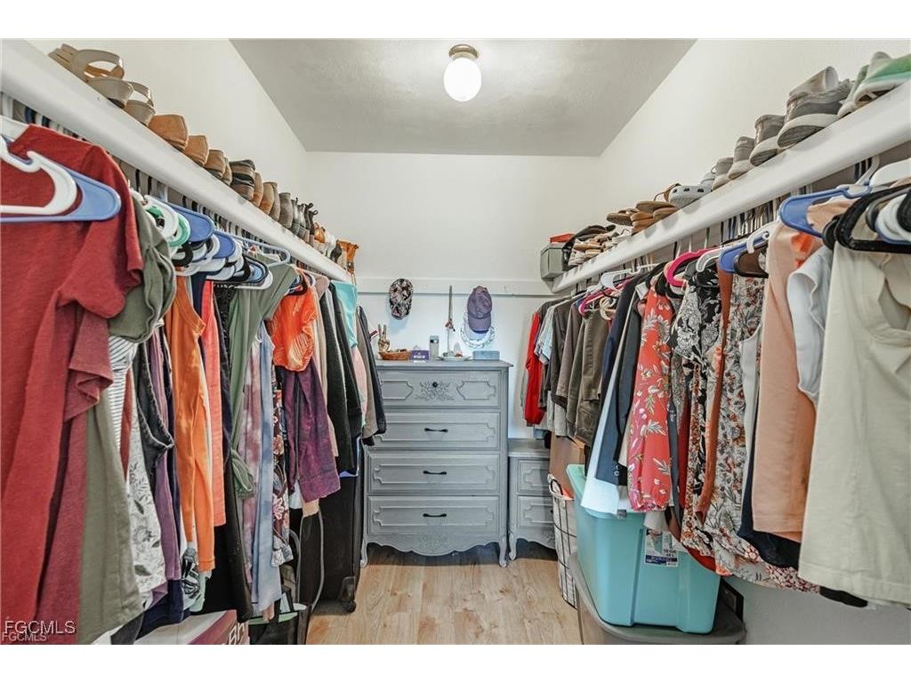 4251 Island Circle #7 Fort Myers FL 33919 2026000122 image18