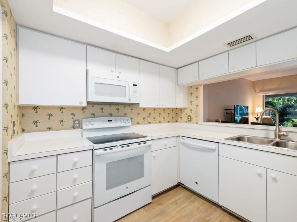 4251 Lake Forest Drive #211 Bonita Springs FL 34134 225081124 image6