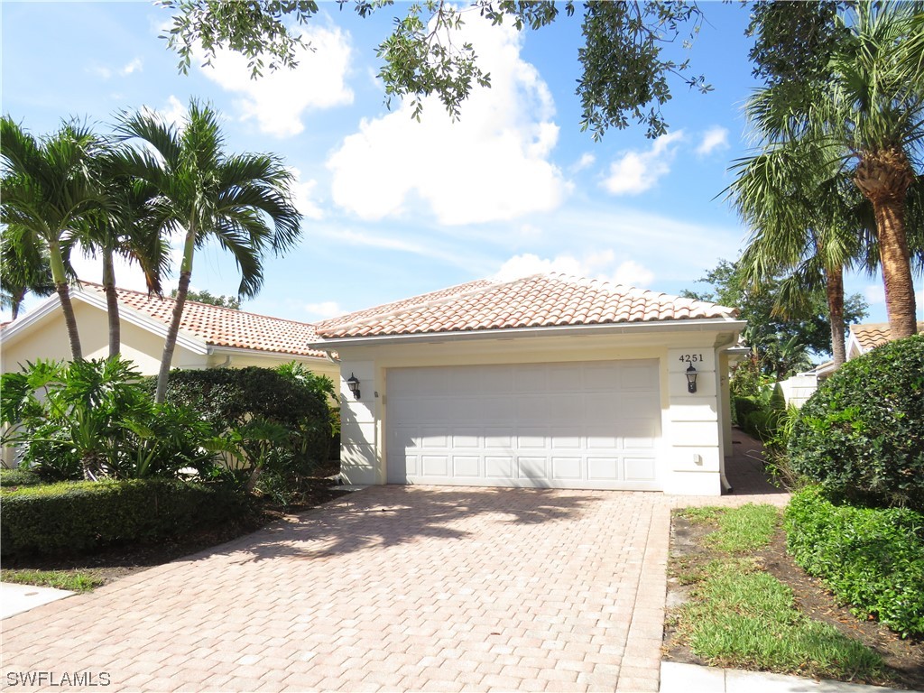 4251 Redonda Lane Naples FL 34119 224002304 image1