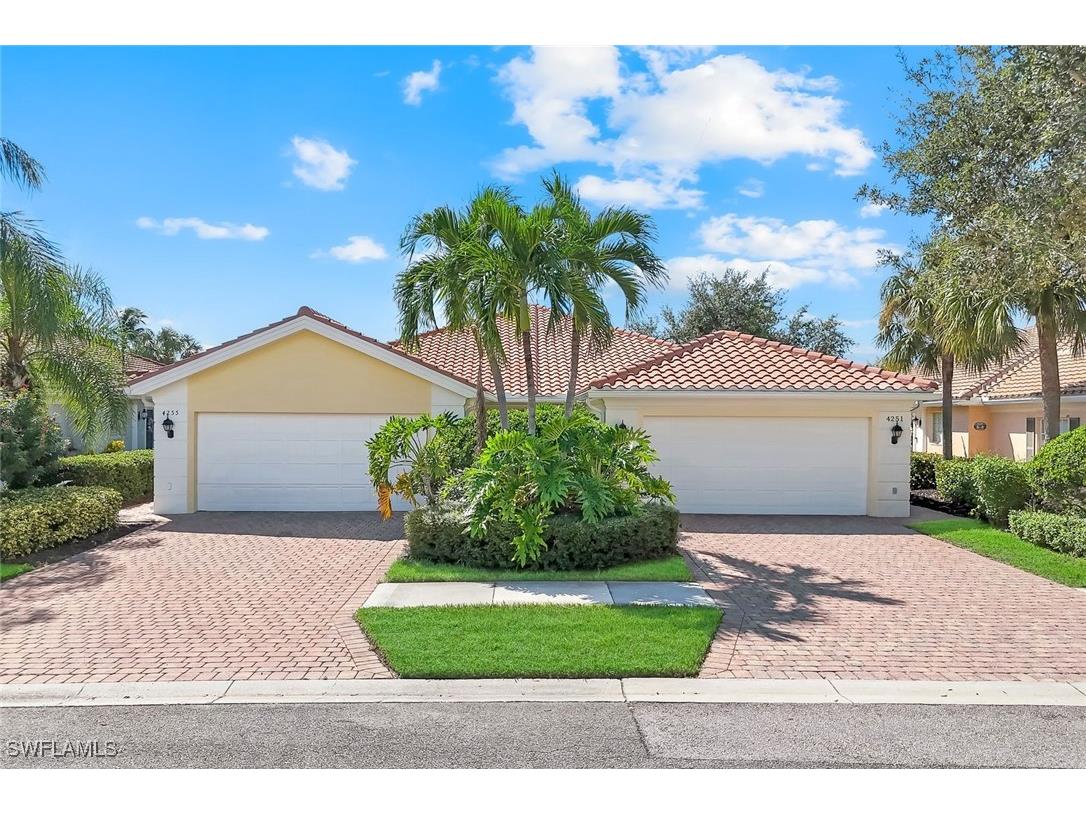 4251 Redonda Lane Naples FL 34119 225076801 image1