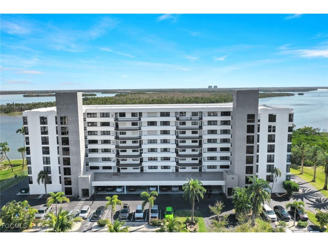4253 Bay Beach Lane #A7 Fort Myers Beach FL 33931 2025022233 image1