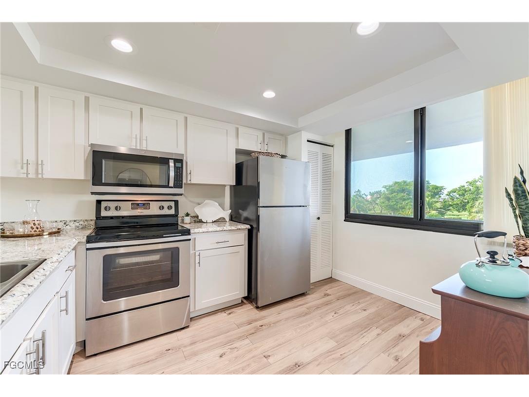 4253 Bay Beach Lane #C3 Fort Myers Beach FL 33931 2025007469 image12