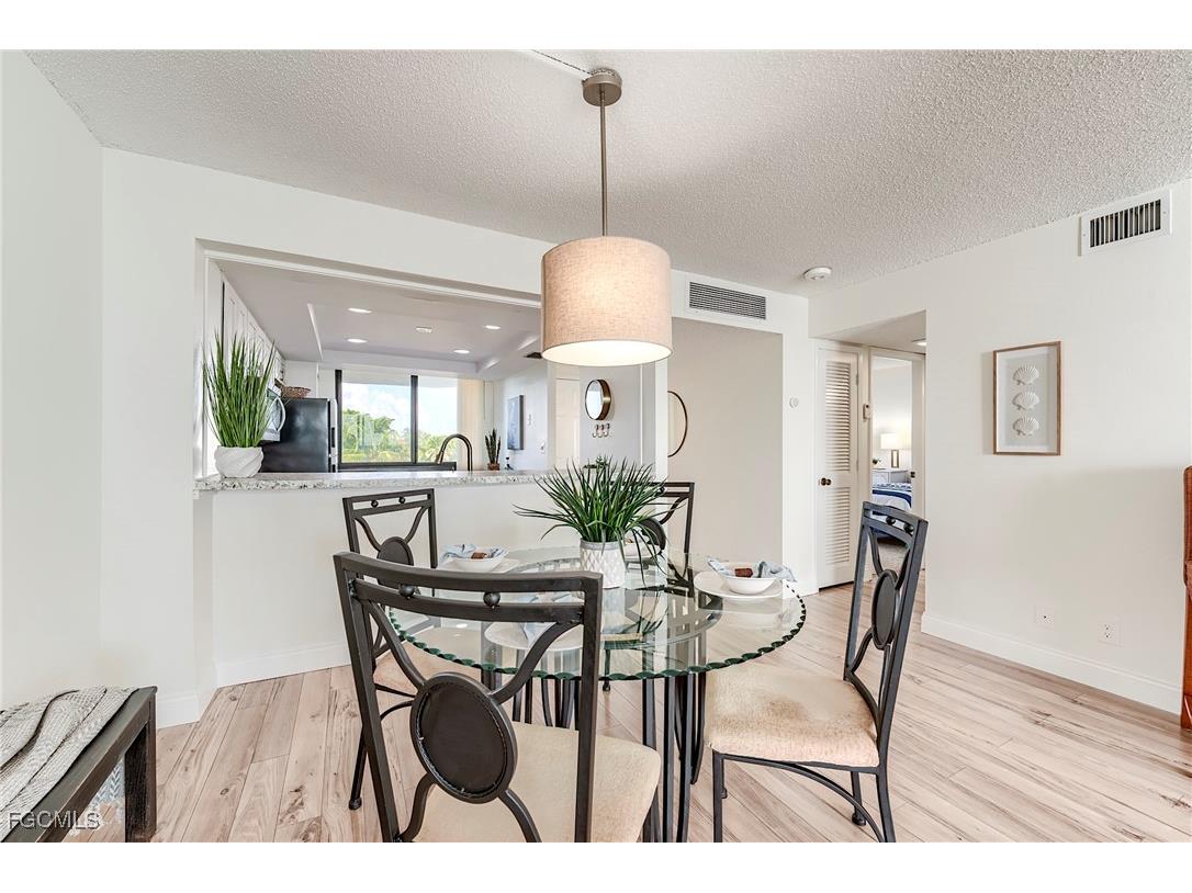 4253 Bay Beach Lane #C3 Fort Myers Beach FL 33931 2025007469 image14