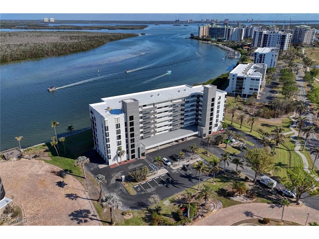 4253 Bay Beach Lane #G1 Fort Myers Beach FL 33931 2026000006 image1