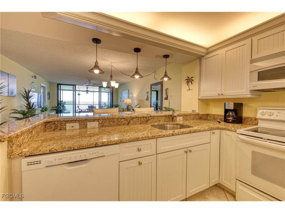 4253 Bay Beach Lane #G1 Fort Myers Beach FL 33931 2026000006 image13