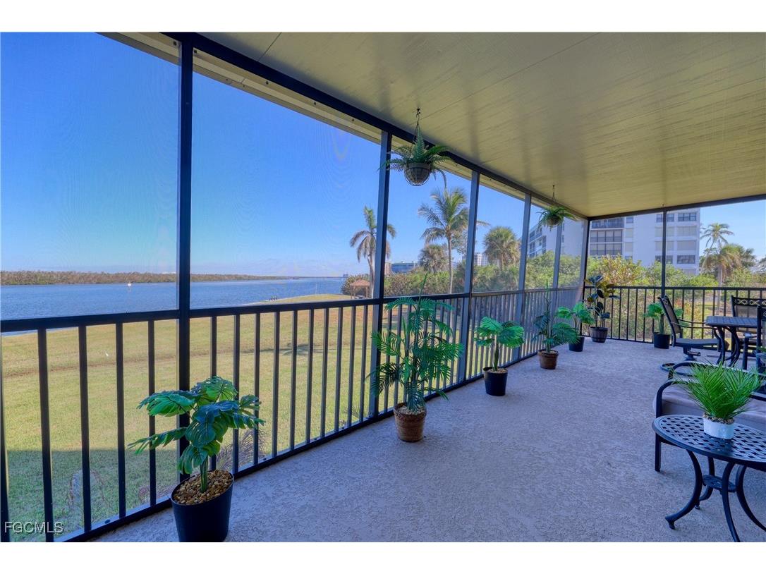 4253 Bay Beach Lane #G1 Fort Myers Beach FL 33931 2026000006 image2