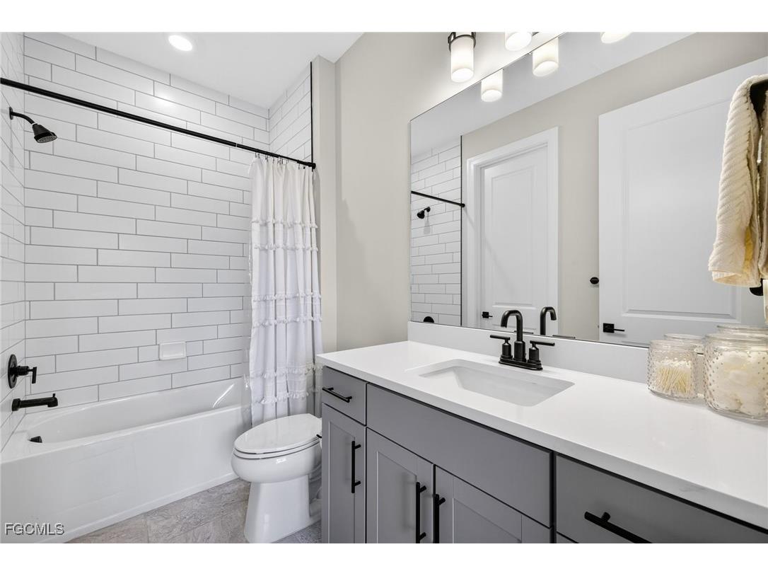 42539 Atlas Drive Punta Gorda FL 33982 2025008452 image28