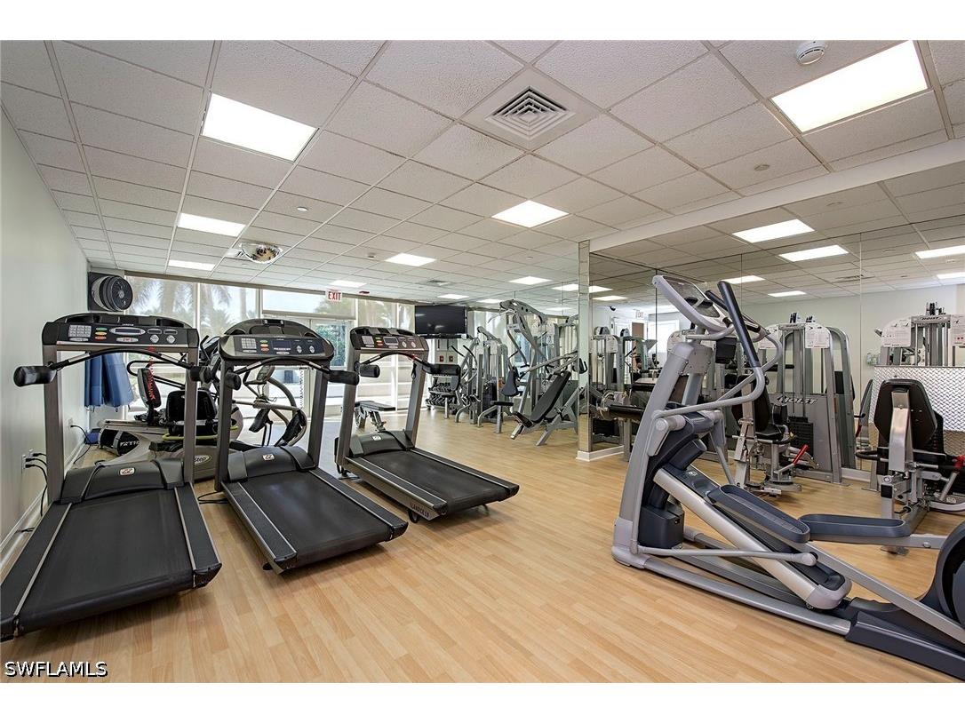4255 Gulf Shore Boulevard N #1403 Naples FL 34103 226017816 image14