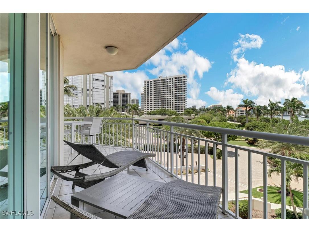 4255 Gulf Shore Boulevard N #201 Naples FL 34103 225082684 image32