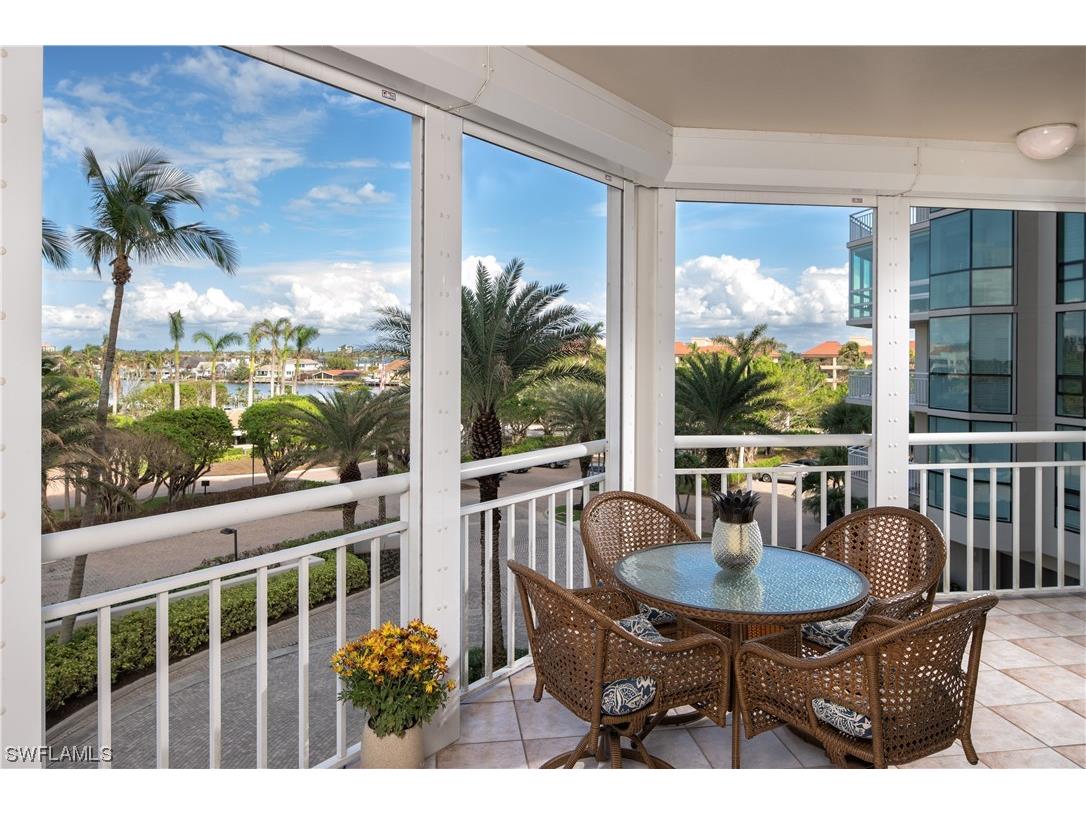 4255 Gulf Shore Boulevard N #207 Naples FL 34103 223052045 image1