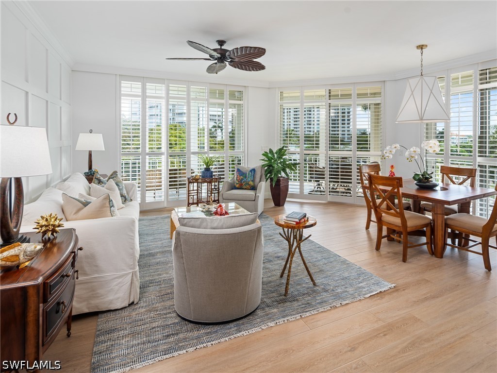 4255 Gulf Shore Boulevard N #207 Naples FL 34103 226022619 image1