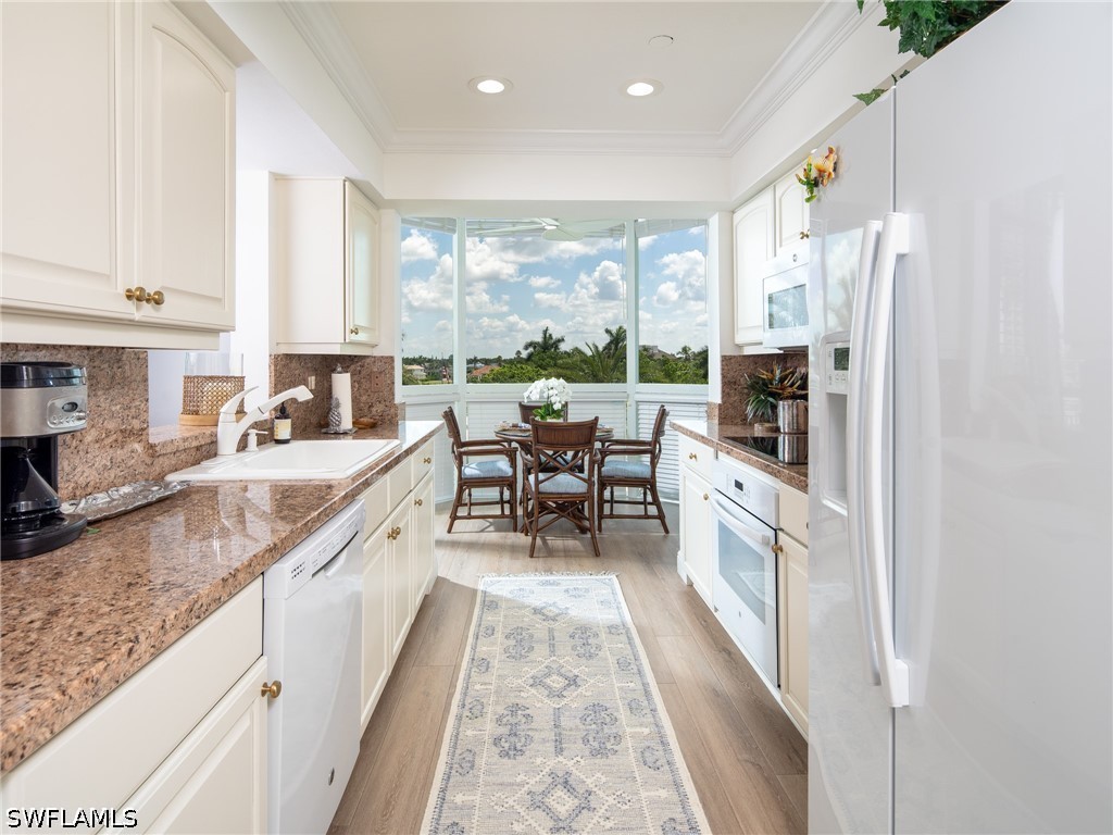 4255 Gulf Shore Boulevard N #207 Naples FL 34103 226022619 image4