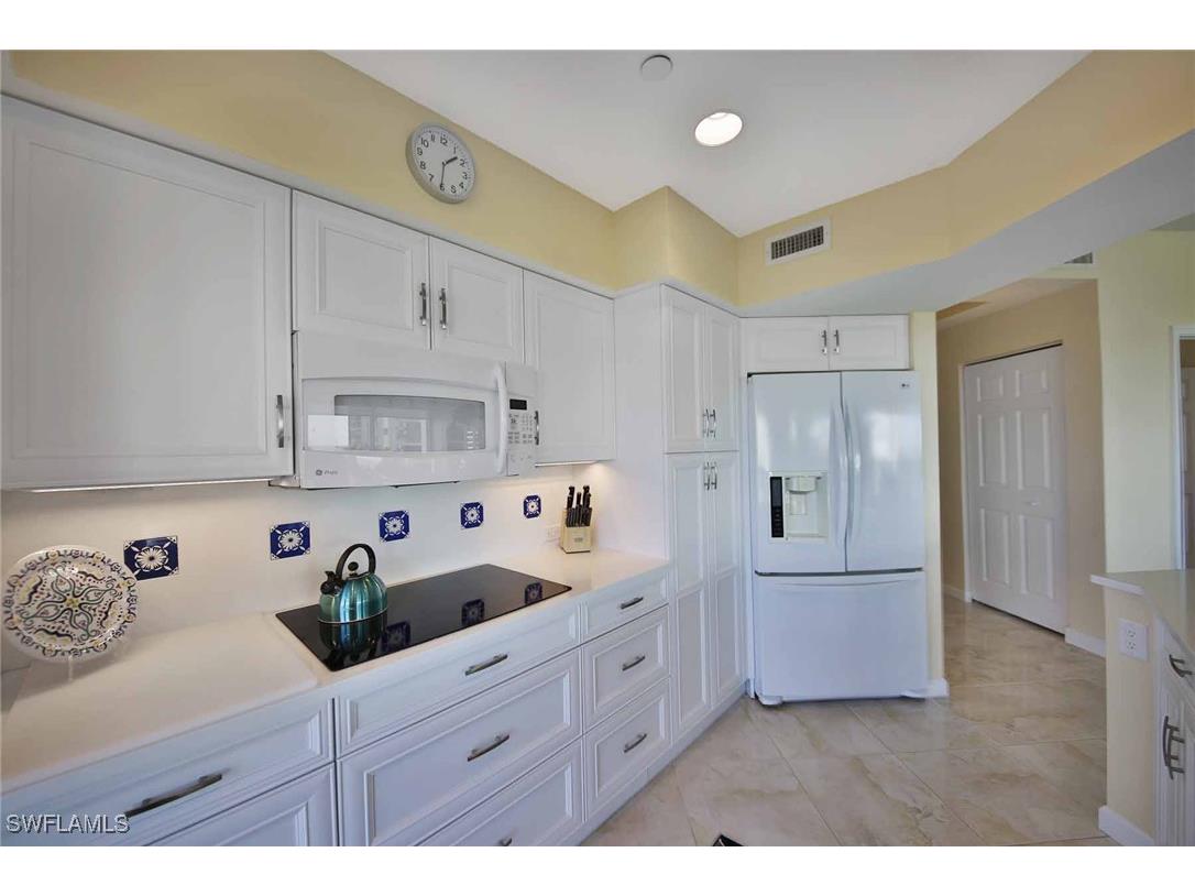 4255 Gulf Shore Boulevard N #407 Naples FL 34103 225070817 image6