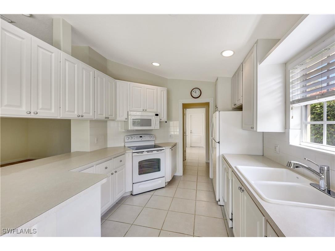 4255 Redonda Lane Naples FL 34119 225013319 image7