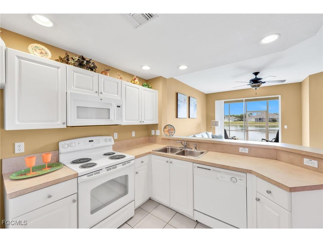 4256 Liron Avenue #104 Fort Myers FL 33916 2025019441 image8