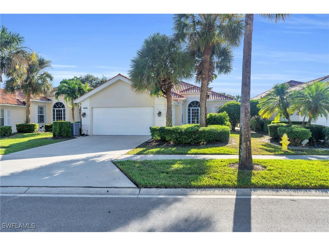 4256 Montalvo Court Naples FL 34109 224076215 image1