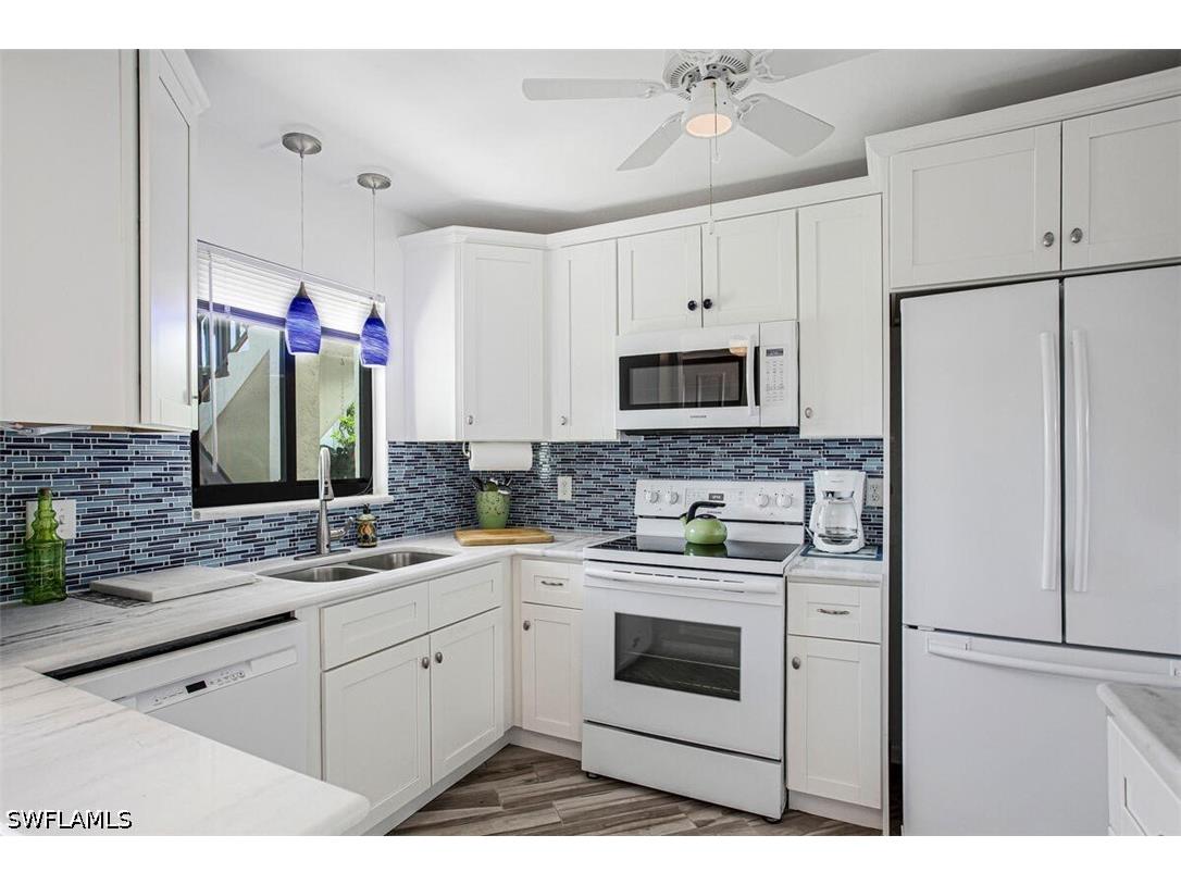 4257 27th Court SW #102 Naples FL 34116 226015281 image1
