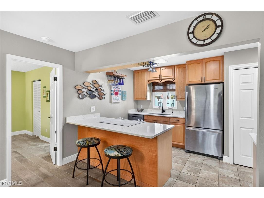 4257 Island Circle #3 Fort Myers FL 33919 2026010838 image10