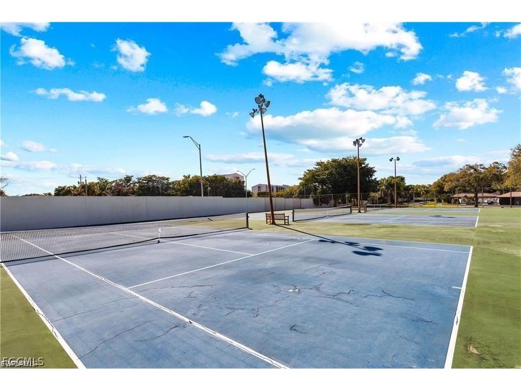 4257 Island Circle #3 Fort Myers FL 33919 2026010838 image40