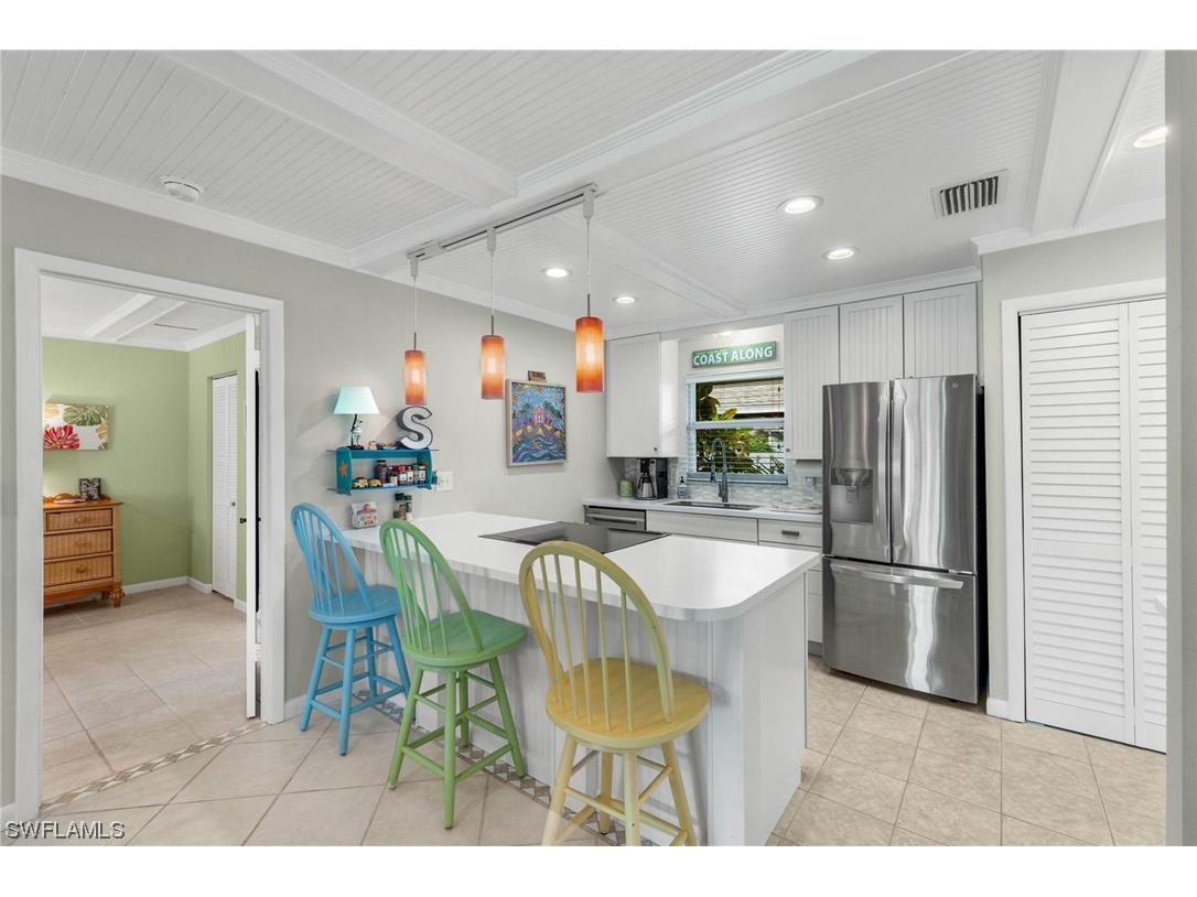 4257 Island Circle #5 Fort Myers FL 33919 224007579 image1