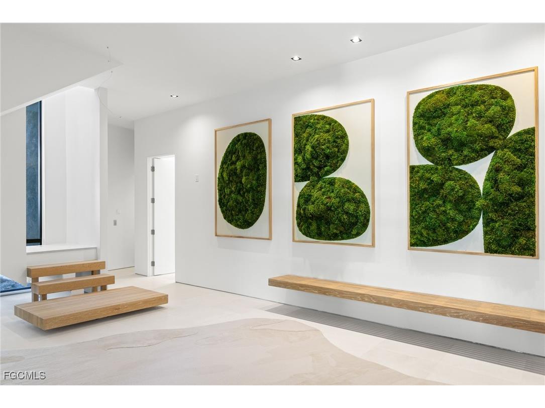 4257 W Gulf Drive Sanibel FL 33957 2025017463 image19