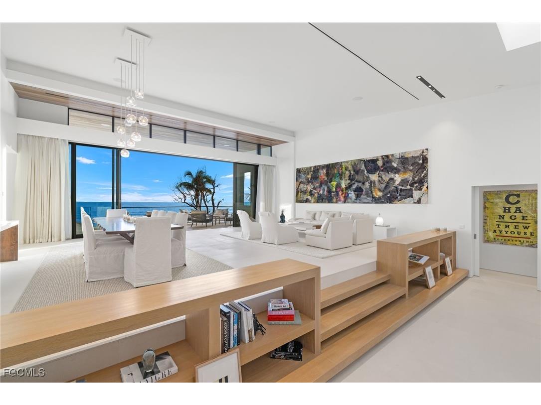 4257 W Gulf Drive Sanibel FL 33957 2025017463 image9