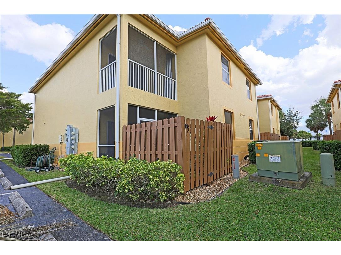4259 Bellasol Circle #2012 Fort Myers FL 33916 2026004625 image21