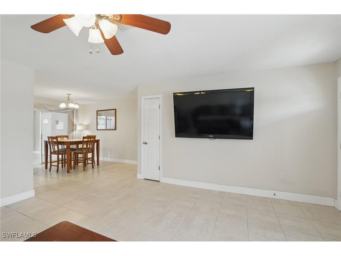 426 Chestnut Ave Nw Port Charlotte FL 33952 225085271 image4