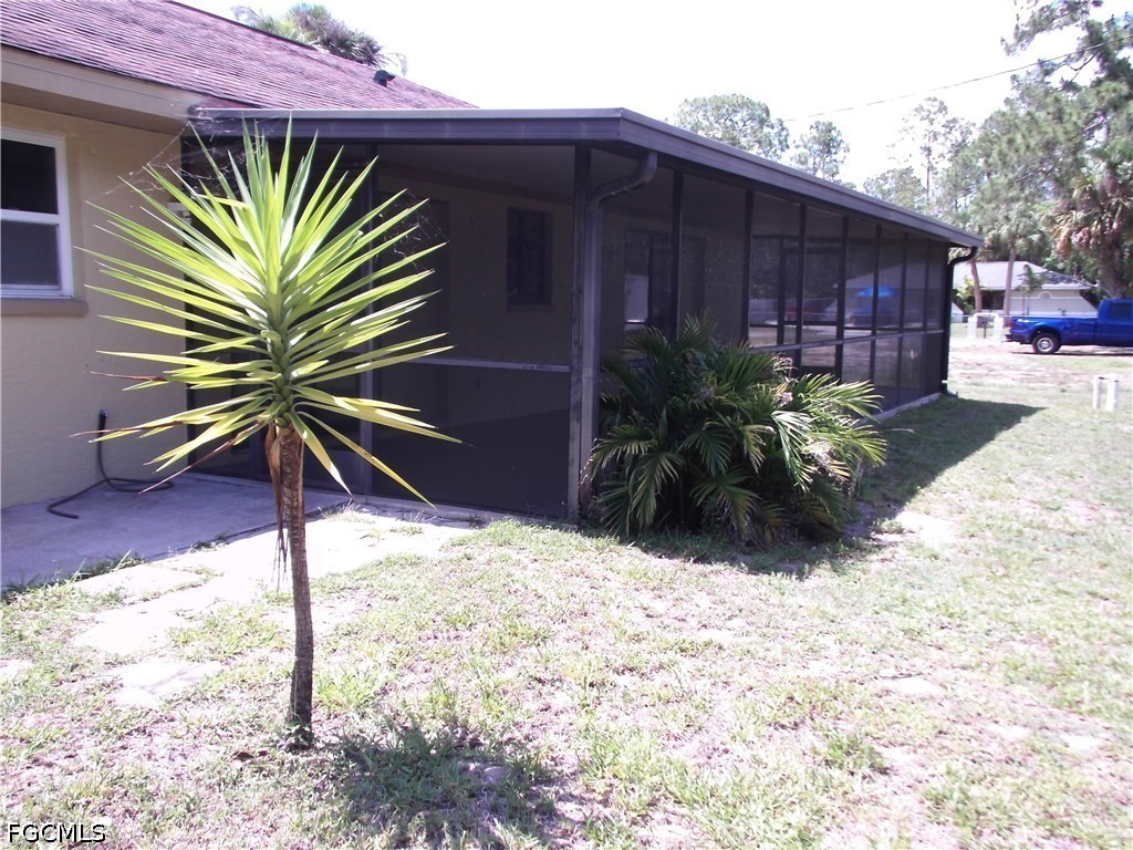 426 Hamilton Avenue Lehigh Acres FL 33972 2026024693 image3