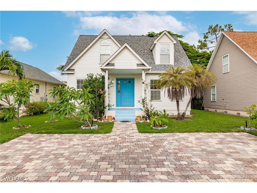 426 Leawood Circle Naples FL 34104 224057052 image1