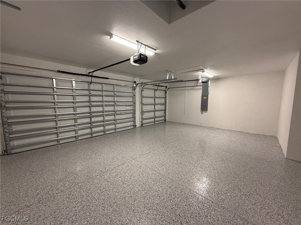 426 NW 3rd Terrace Cape Coral FL 33993 2025009258 image11