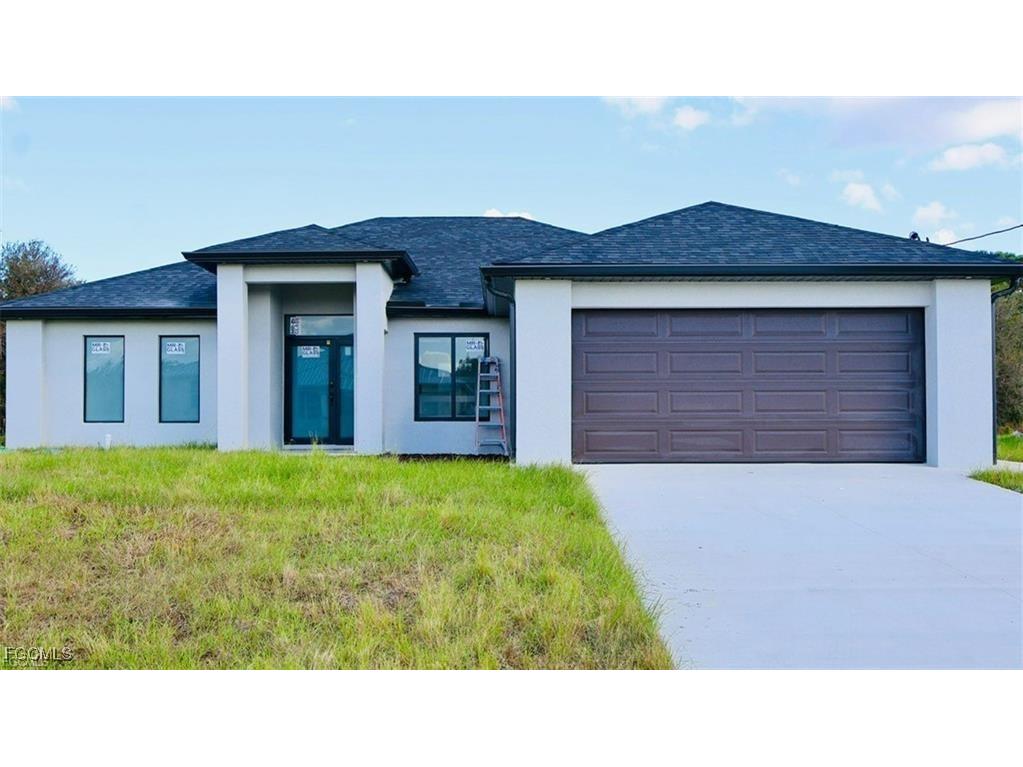 426 Picturesque Avenue Lehigh Acres FL 33974 2025022663 image2