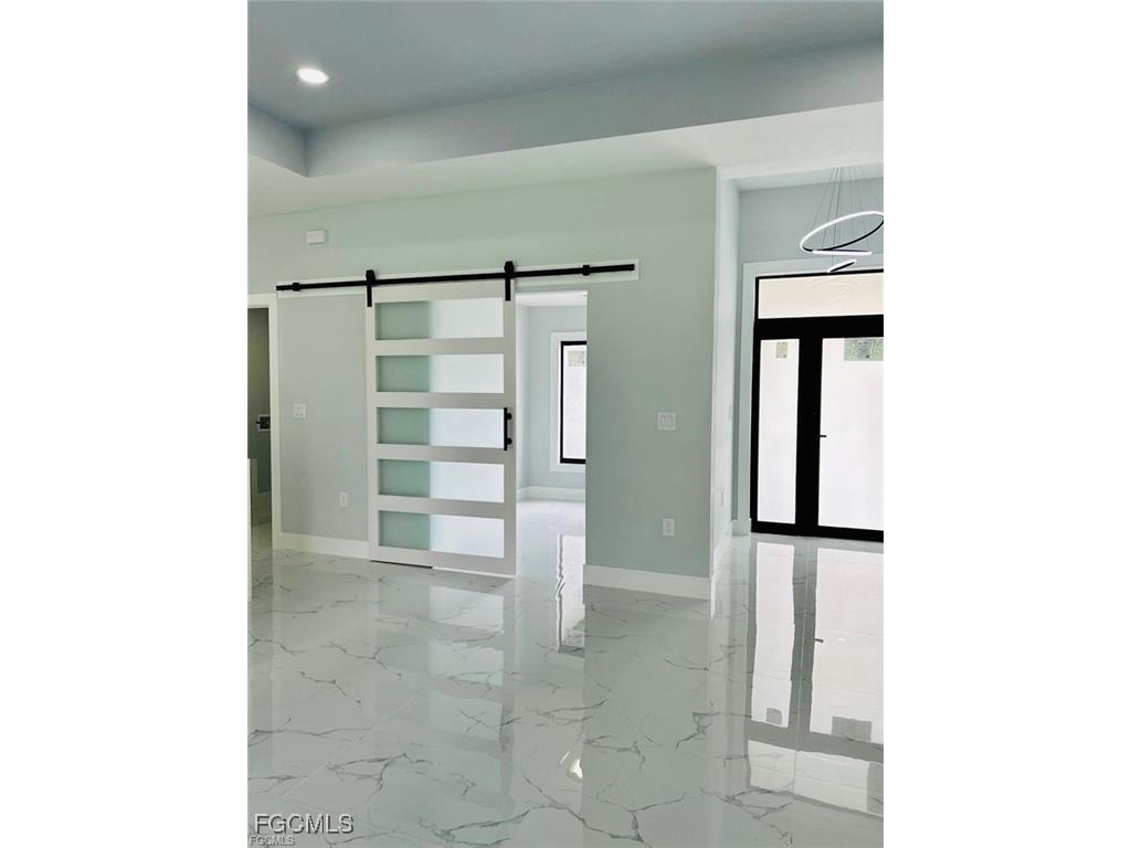 426 Picturesque Avenue Lehigh Acres FL 33974 2025022663 image7