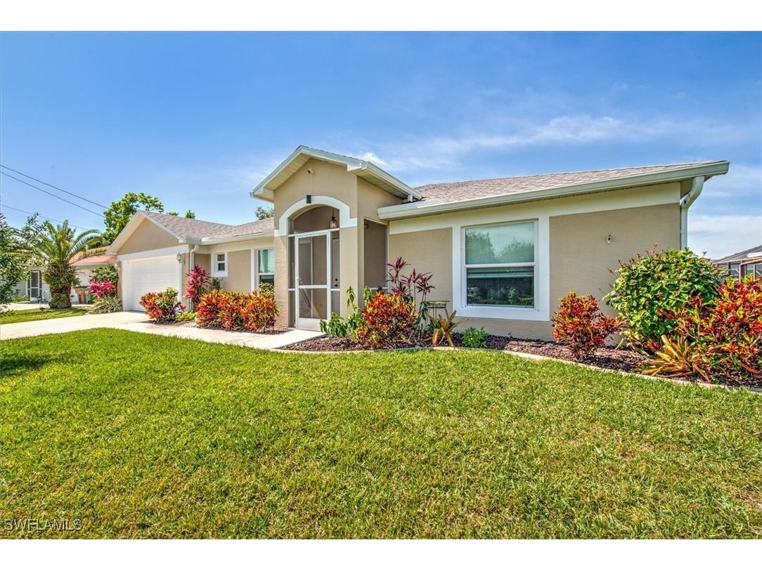 426 SE 21st Avenue Cape Coral FL 33990 225023547 image1