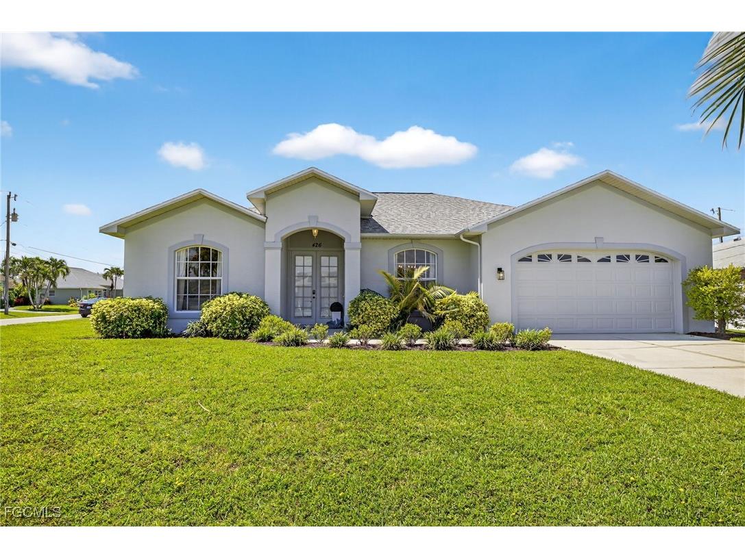 426 SE 22nd Street Cape Coral FL 33990 2025007909 image1