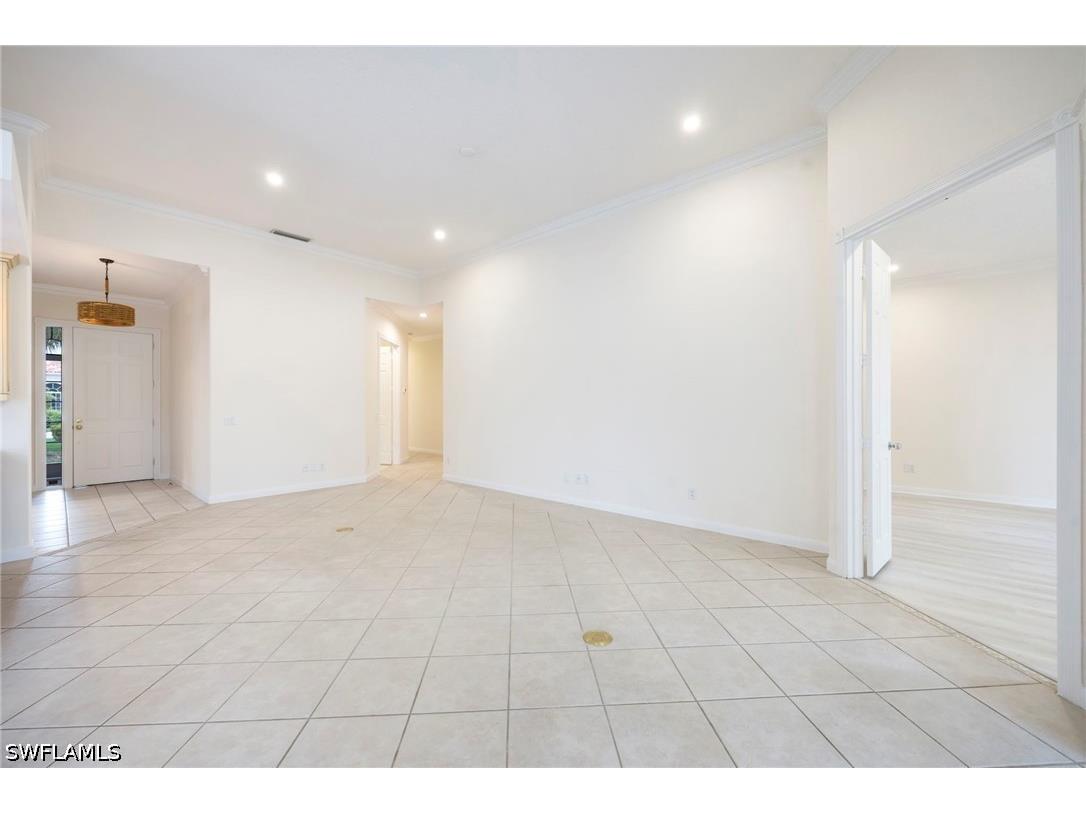 4260 Montalvo Court Naples FL 34109 226013219 image4