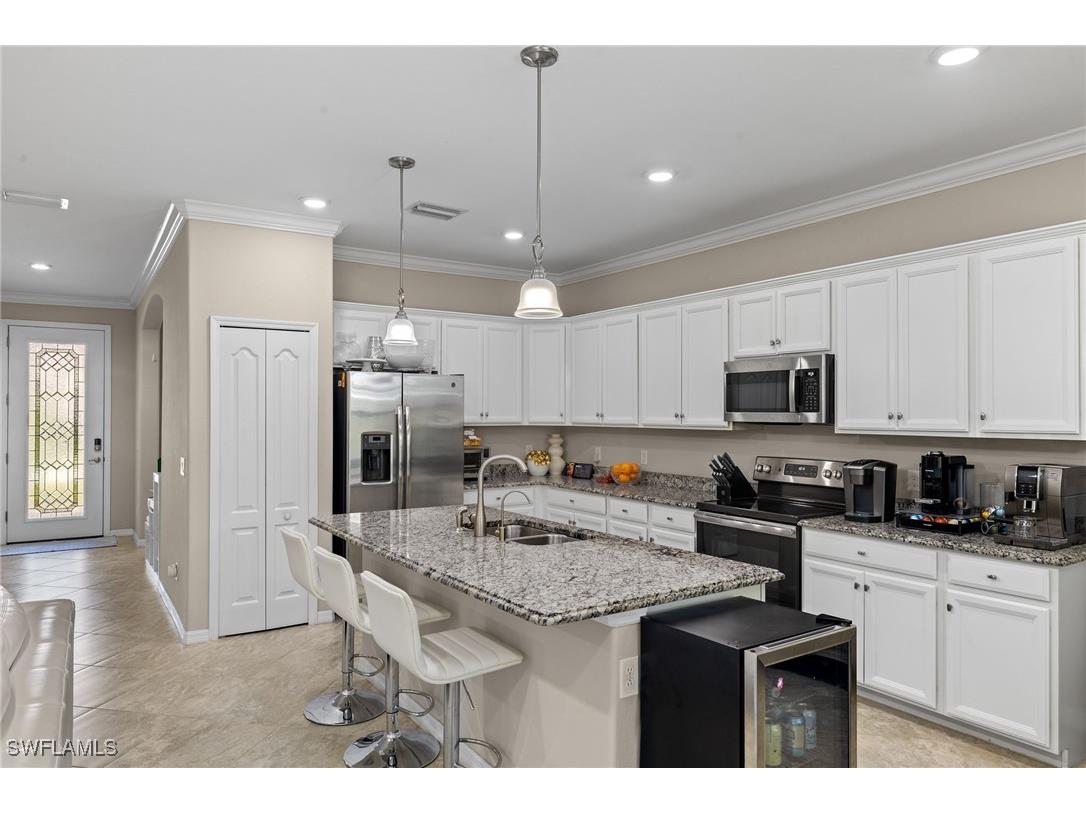 4260 Raffia Palm Circle Naples FL 34119 225085049 image8