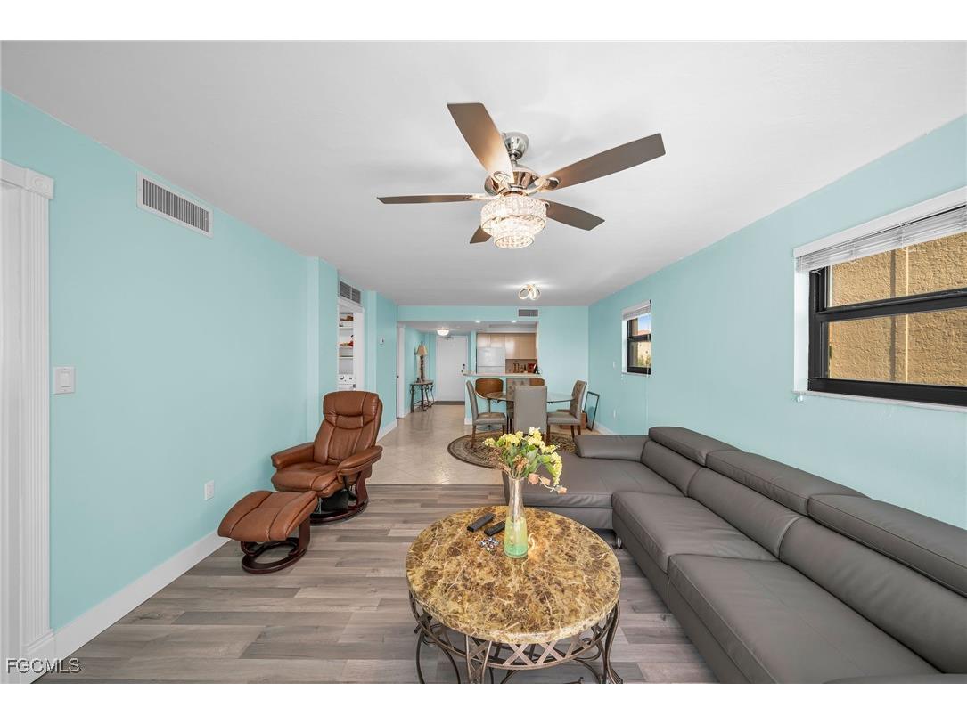 4260 SE 20th Place #401 Cape Coral FL 33904 2025002896 image12