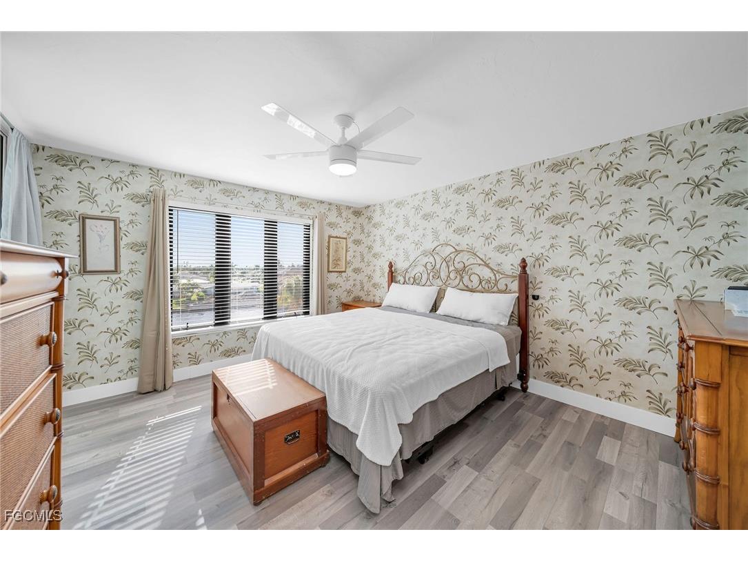 4260 SE 20th Place #401 Cape Coral FL 33904 2025002896 image19