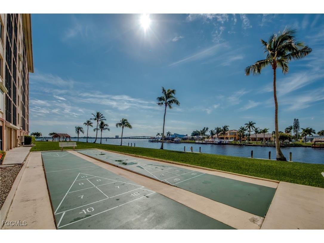 4260 SE 20th Place #404 Cape Coral FL 33904 2025007845 image26