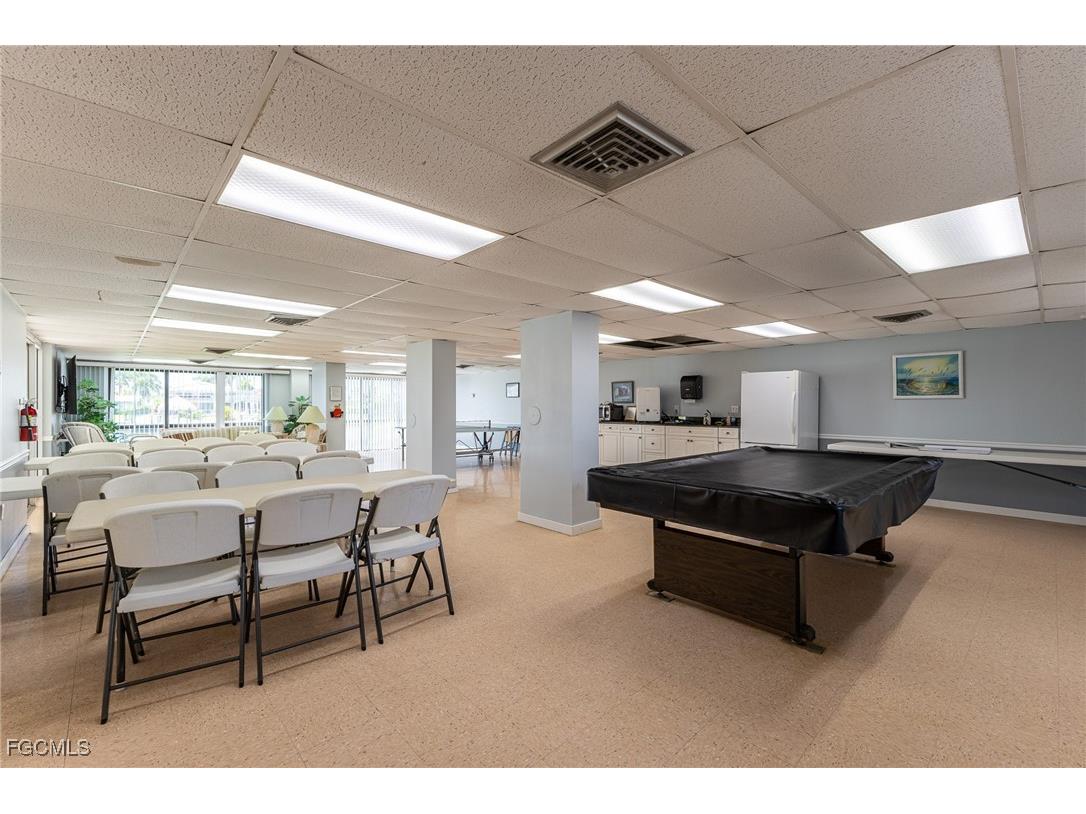 4260 SE 20th Place #404 Cape Coral FL 33904 2025007845 image27