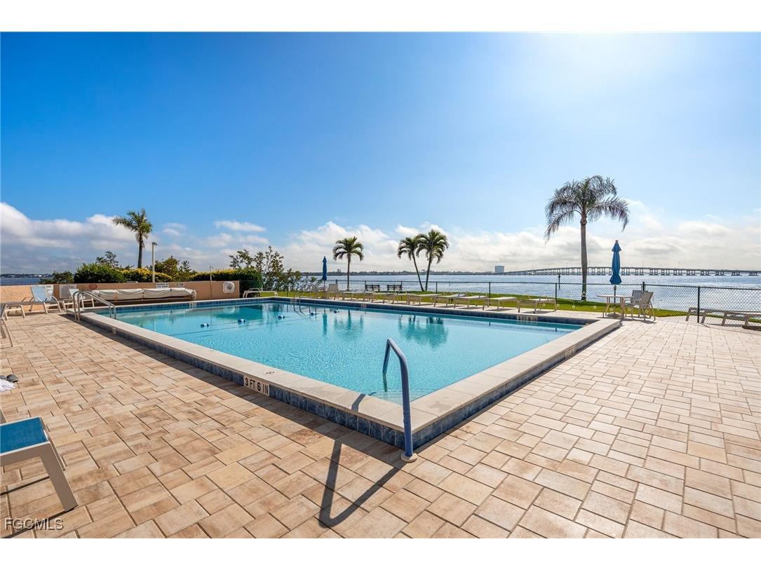 4260 SE 20th Place #502 Cape Coral FL 33904 2026006291 image4
