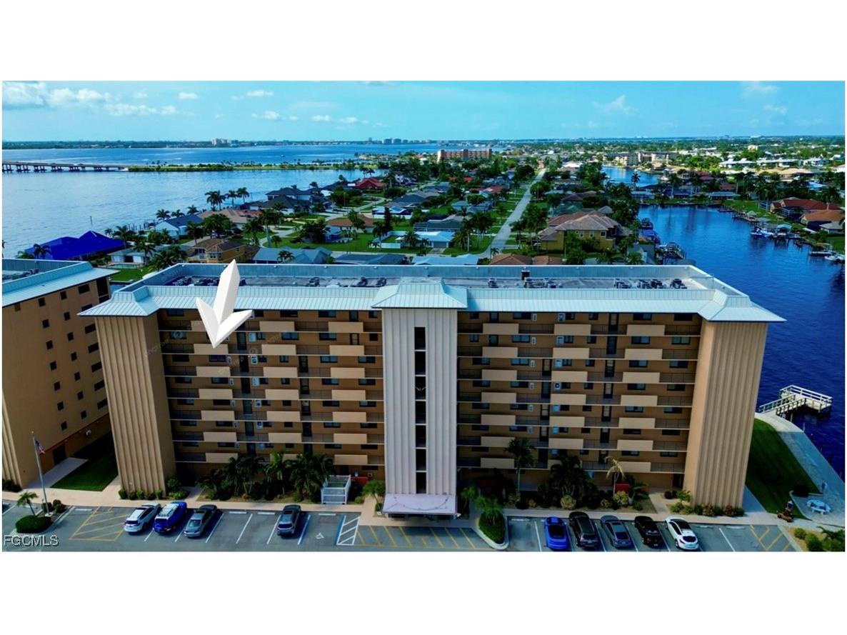 4260 SE 20th Place #701 Cape Coral FL 33904 2025006835 image1