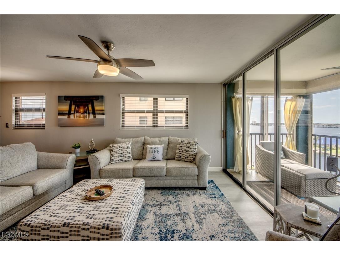 4260 SE 20th Place #701 Cape Coral FL 33904 2025006835 image18