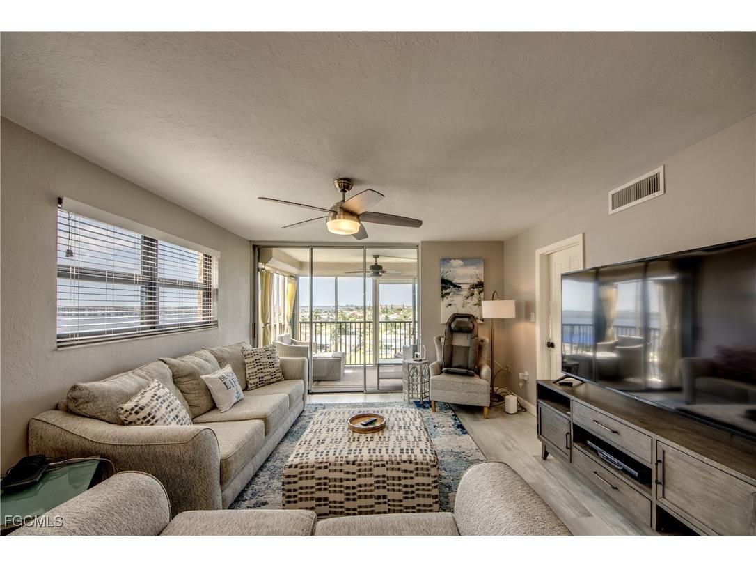 4260 SE 20th Place #701 Cape Coral FL 33904 2025006835 image20