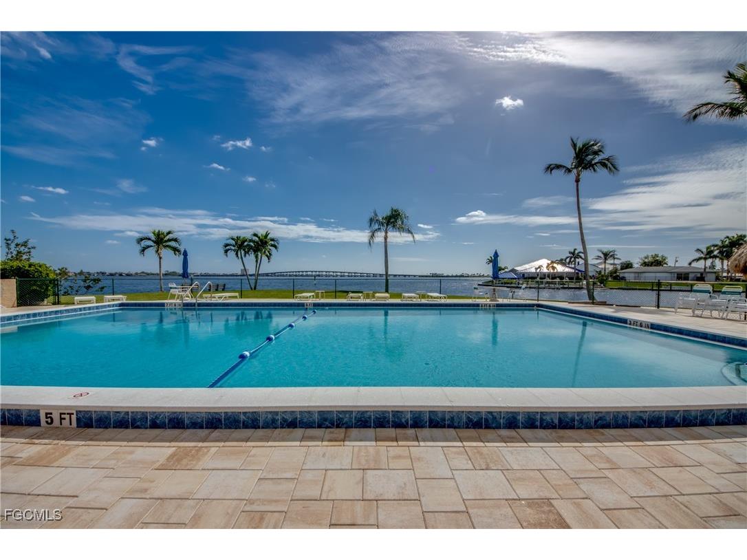 4260 SE 20th Place #701 Cape Coral FL 33904 2025006835 image40