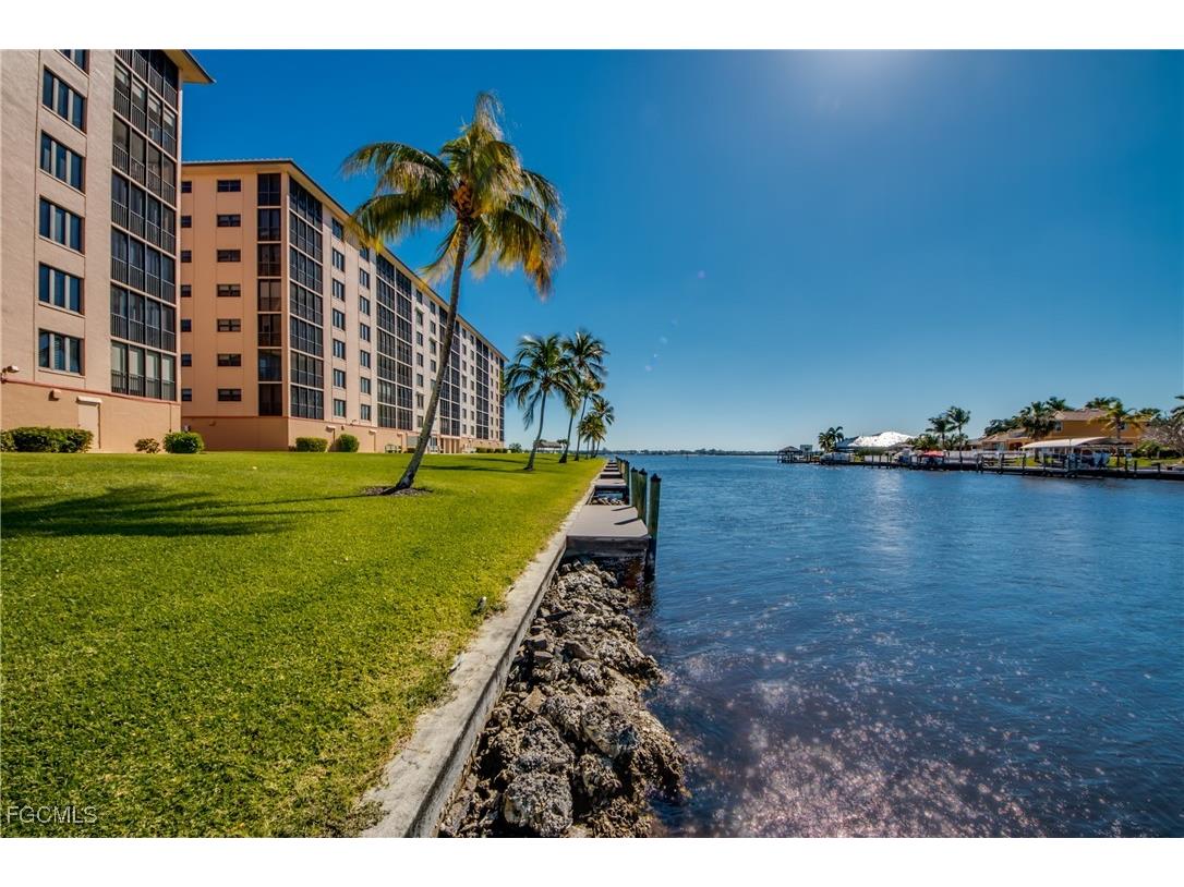 4260 SE 20th Place #701 Cape Coral FL 33904 2025006835 image44